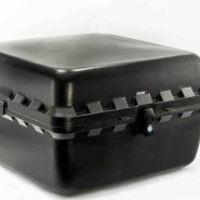 MALETA BIG BOX UNIVERSAL negre Capacitat 60L amb pany