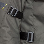 JAQUETA LEVIOR GAMAN WP NEGRE