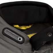 JAQUETA LEVIOR GAMAN WP NEGRE