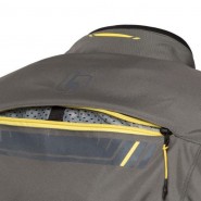 JAQUETA LEVIOR GAMAN WP NEGRE