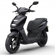 PEUGEOT KISBEE SE 1 BATTERY ELECTRIC (PEARLY BLACK)