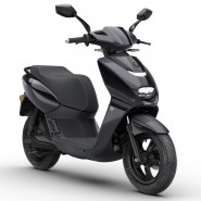 PEUGEOT KISBEE SE 1 BATTERY ELECTRIC (PEARLY BLACK)