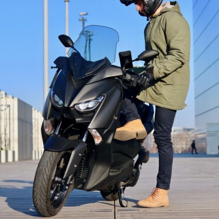 SHAPEHEART SOPORT MAGNÉTIC UNIVERSAL SMARTPHONE MIRALL SCOOTER M