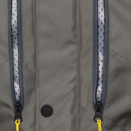 JAQUETA LEVIOR GAMAN WP NEGRE