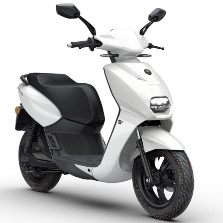 PEUGEOT KISBEE SE 1 BATTERY ELECTRIC (SIRUS WHITE)