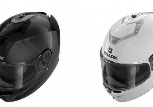 Sam y Alex Lowes, pilotos de SHARK en Moto2 y WSBK, han probado (¡y aprobado!) Los nuevos buques insignia de la gama SHARK 2020!